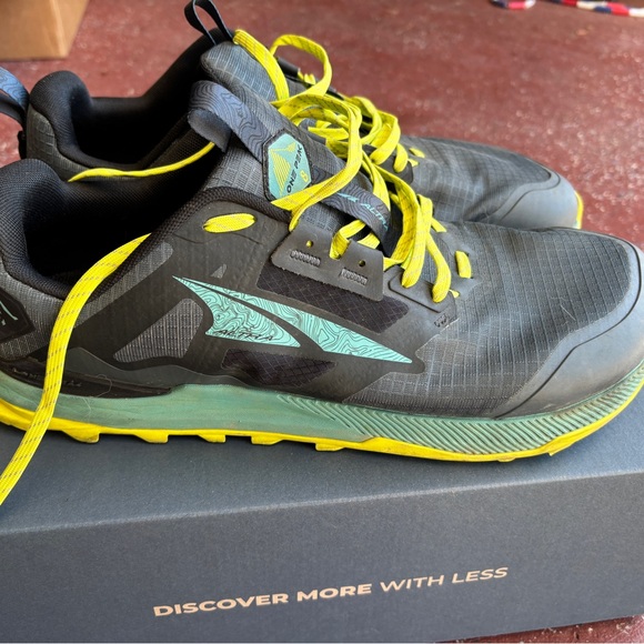 Altra Lone Peak 8 Trail Running Shoes - Picture 3 of 5